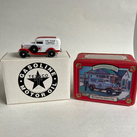 Vintage Ertl 1932 Ford Panel Delivery Van Die-Cast Truck Texaco w/ TIN! - Picture 1 of 8
